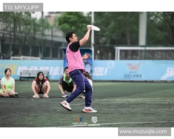 武汉飞盘队荣登全国飞盘力量排行榜第一名展现强劲实力与团队精神